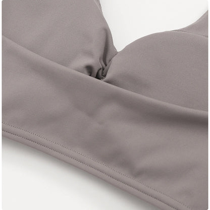 grey rusched muscle cleavage crop top for sport